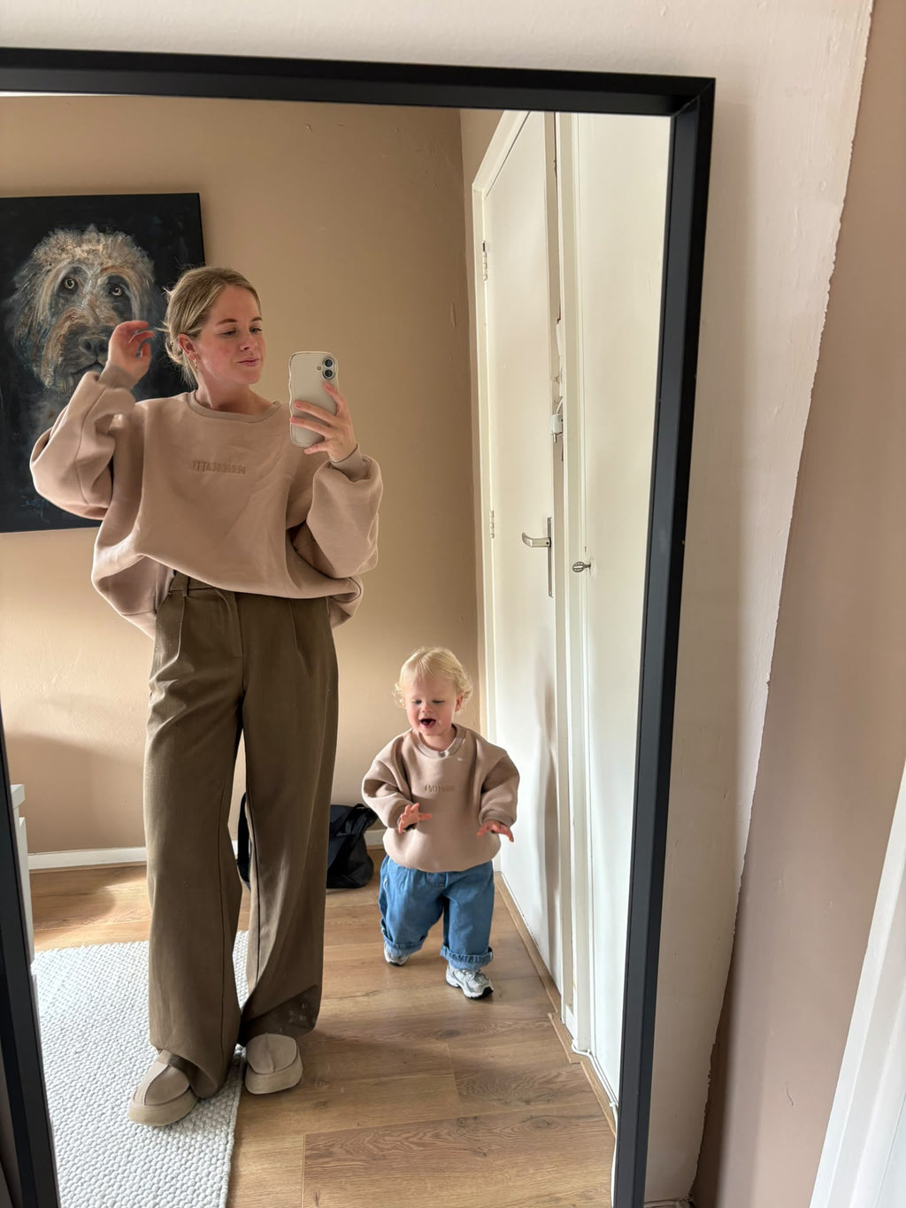 Mamalatte Sweater - beige